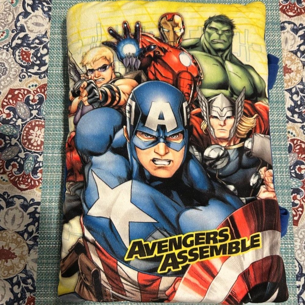 Marvel Avengers Cloth Book - 2015 Version